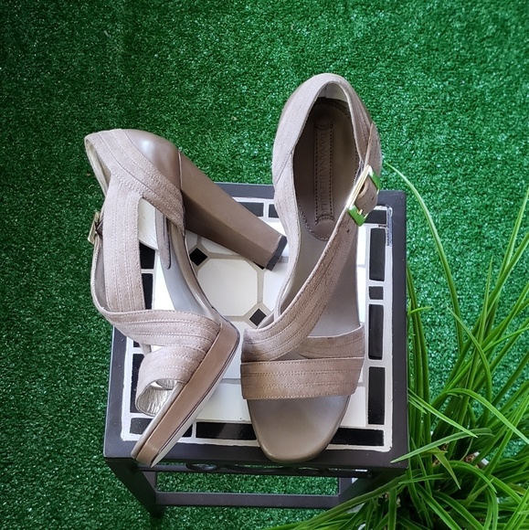 Banana Republic Shoes - New no box Banana Republic leather & suede